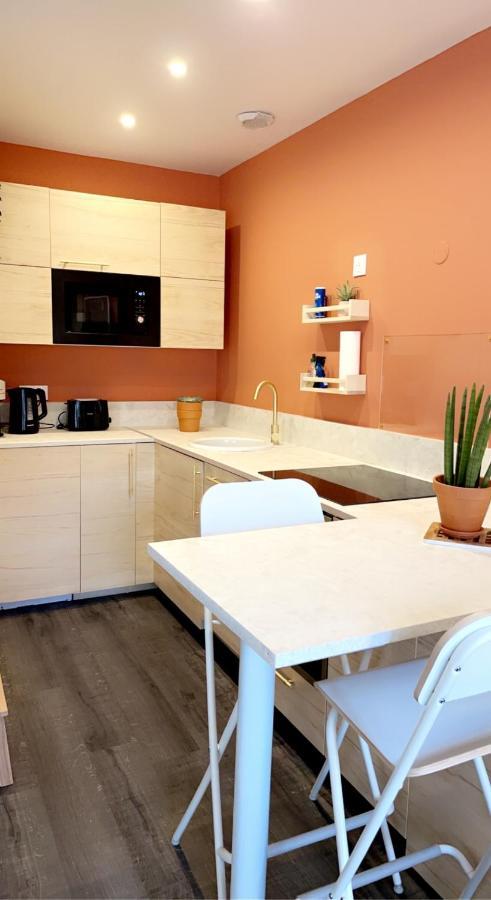 Le 102, Maison Avec Terrasse Et Parking Gare De Rouen Bagian luar foto